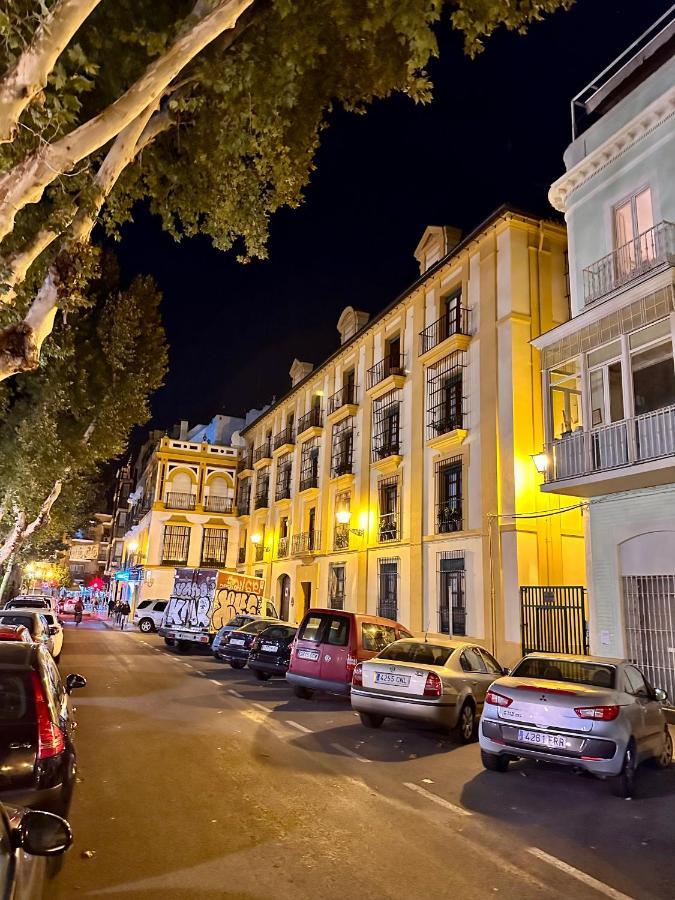 Suites Las Setas & Bicicletas Electricas Gratis 塞维利亚 外观 照片